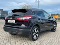 gebraucht Nissan Qashqai N-Connecta*Allrad*Navi*AHK*Pano*GARANTIE