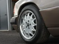 Gebraucht Mercedes 300 220 PS (161 kW) 1992 Braun Coupé