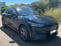 Używany Ford Mustang Mach-E Basis 197 kW (269 KM) 2023 Czarny SUV