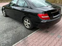 Gebraucht Mercedes C180 Elegance 156 PS (114 kW) 2012 Schwarz Limousine