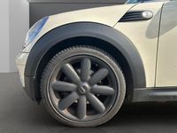 Second-hand Mini Cooper Cabriolet 120 CP (88 kW) 2009 Alb Cabrio
