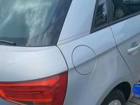 Gebraucht Audi A1 Sportback 90 PS (66 kW) 2012 Silber Kleinwagen