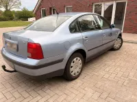 Gebraucht VW Passat 125 PS (91 kW) 2001 Silber Limousine