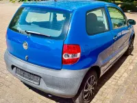 Gebraucht VW Fox 60 PS (44 kW) 2011 Blau Kleinwagen
