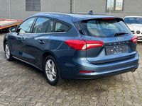 Gebraucht Ford Focus Cool & Connect 120 PS (88 kW) 2019 Blau Kombi