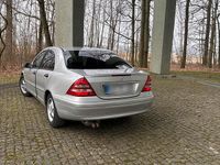 Gebraucht Mercedes C180 148 PS (108 kW) 2004 Grau Limousine