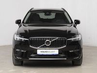 Gebraucht Volvo XC60 197 PS (144 kW) 2021 Onyx black metallic SUV