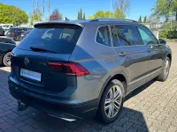Gebraucht VW Tiguan Allspace R 150 PS (110 kW) 2019 Grau SUV