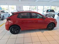 Gebraucht Opel Corsa 101 PS (74 kW) 2024 Kardio rot metallic Kleinwagen