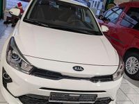 Gebraucht Kia Rio Vision 101 PS (74 kW) 2021 Weiß Kleinwagen