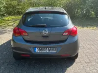 Occasion Opel Astra 87 ch (63 kW) 2012 Gris Berline