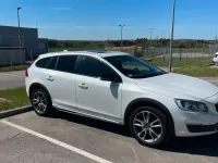 Gebraucht Volvo V60 CC 254 PS (186 kW) 2016 Weiß Kombi