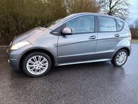 Gebraucht Mercedes A150 Elegance 95 PS (69 kW) 2008 Grau Van / Kleinbus