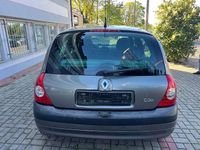 Second-hand Renault Clio II Expression 75 CP (55 kW) 2003 Gri Berlinǎ