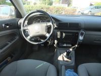 Usata VW Passat Comfortline 185 CV (136 kW) 2004 Argento Station wagon