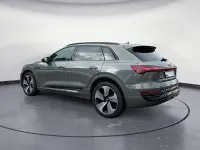 Gebraucht Audi Q8 e-tron Advanced 300 kW (408 PS) 2024 Grau SUV