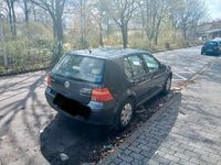 Gebraucht VW Golf IV 75 PS (55 kW) 2003 Grün Kleinwagen