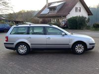 Gebraucht VW Passat 102 PS (75 kW) 2001 Grau Limousine
