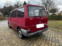 Gebraucht VW Caravelle 102 PS (75 kW) 1997 Rot Van / Kleinbus