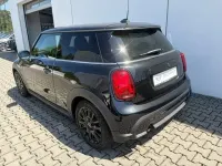 Gebraucht Mini Cooper Classic 136 PS (100 kW) 2023 Schwarz Kleinwagen