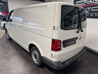 Gebraucht VW Transporter 150 PS (110 kW) 2019 Weiß Van