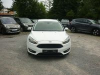 Gebraucht Ford Focus Cool & Connect 125 PS (91 kW) 2018 Weiß Limousine