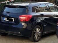 Gebraucht Mercedes A180 122 PS (89 kW) 2013 Schwarz Kleinwagen