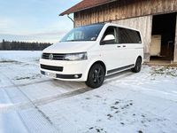 Gebraucht VW Multivan 179 PS (131 kW) 2012 Weiß Van