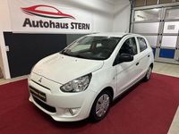 Gebraucht Mitsubishi Space Star 71 PS (52 kW) 2015 Weiß Limousine