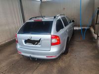Gebraucht Skoda Octavia Ambiente 122 PS (89 kW) 2010 Silber Kombi