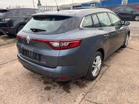 Gebraucht Renault Mégane IV 110 PS (80 kW) 2017 Grau Limousine