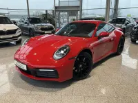 Gebraucht Porsche 911 Carrera 4 385 PS (283 kW) 2022 Rot Coupé
