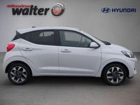 Neu Hyundai i10 Advanced 79 PS (58 kW) 2025 Grau Kleinwagen