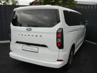 Gebraucht Ford Tourneo Trend 136 PS (100 kW) 2025 Weiß Van / Kleinbus