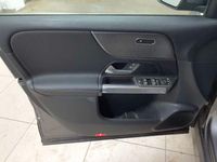 Gebraucht Mercedes GLB200 Progressive 150 PS (110 kW) 2022 Mountaingrau metallic SUV