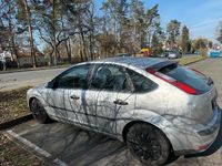 Gebraucht Ford Focus 100 PS (73 kW) 2006 Grau Kleinwagen