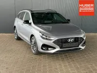 Neu Hyundai i30 Comfort 101 PS (74 kW) 2025 Shimmering silver Kombi