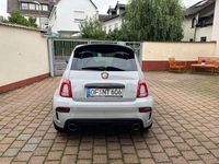 Gebraucht Abarth 695 179 PS (131 kW) 2022 Grau Kleinwagen