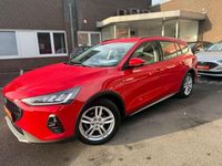 Gebraucht Ford Focus Active 116 PS (85 kW) 2023 Rot Limousine