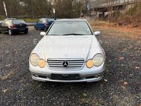 Gebraucht Mercedes C200 163 PS (119 kW) 2003 Silber