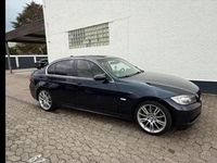 Second-hand BMW 325 218 CP (160 kW) 2006 Albastru Berlinǎ