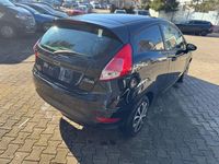 Gebraucht Ford Fiesta Ambiente 60 PS (44 kW) 2013 Schwarz Kleinwagen