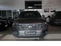 Gebraucht VW Touareg 231 PS (169 kW) 2020 Grau SUV