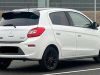 Gebraucht Mitsubishi Space Star Diamant Edition 80 PS (58 kW) 2019 Weiß Kleinwagen