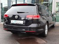 Gebraucht VW Passat Trendline 150 PS (110 kW) 2019 Schwarz metallic Kombi