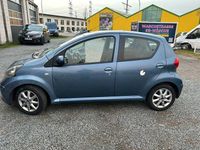 Gebraucht Toyota Aygo 71 PS (52 kW) 2007 Silber Kleinwagen