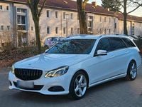 Gebraucht Mercedes E220 AMG 170 PS (125 kW) 2015 Silber Kombi