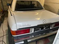 Gebraucht Mercedes SL380 155 PS (114 kW) 1983 Weiß Cabrio