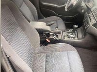 Gebraucht BMW 323 M Sport 170 PS (125 kW) 2000 Schwarz Limousine
