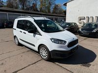Gebraucht Ford Tourneo Courier 101 PS (74 kW) 2015 Weiß Van / Kleinbus
